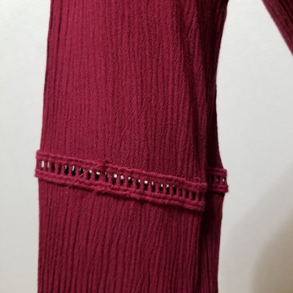 Alya top Small crinkle crochet ladder inset peasant keyhole boho Francesca's - Picture 7 of 12